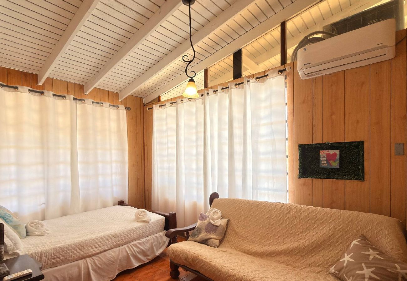 Casa en Guanica - Family · Spacious · Playa Santa ·Apto. C 