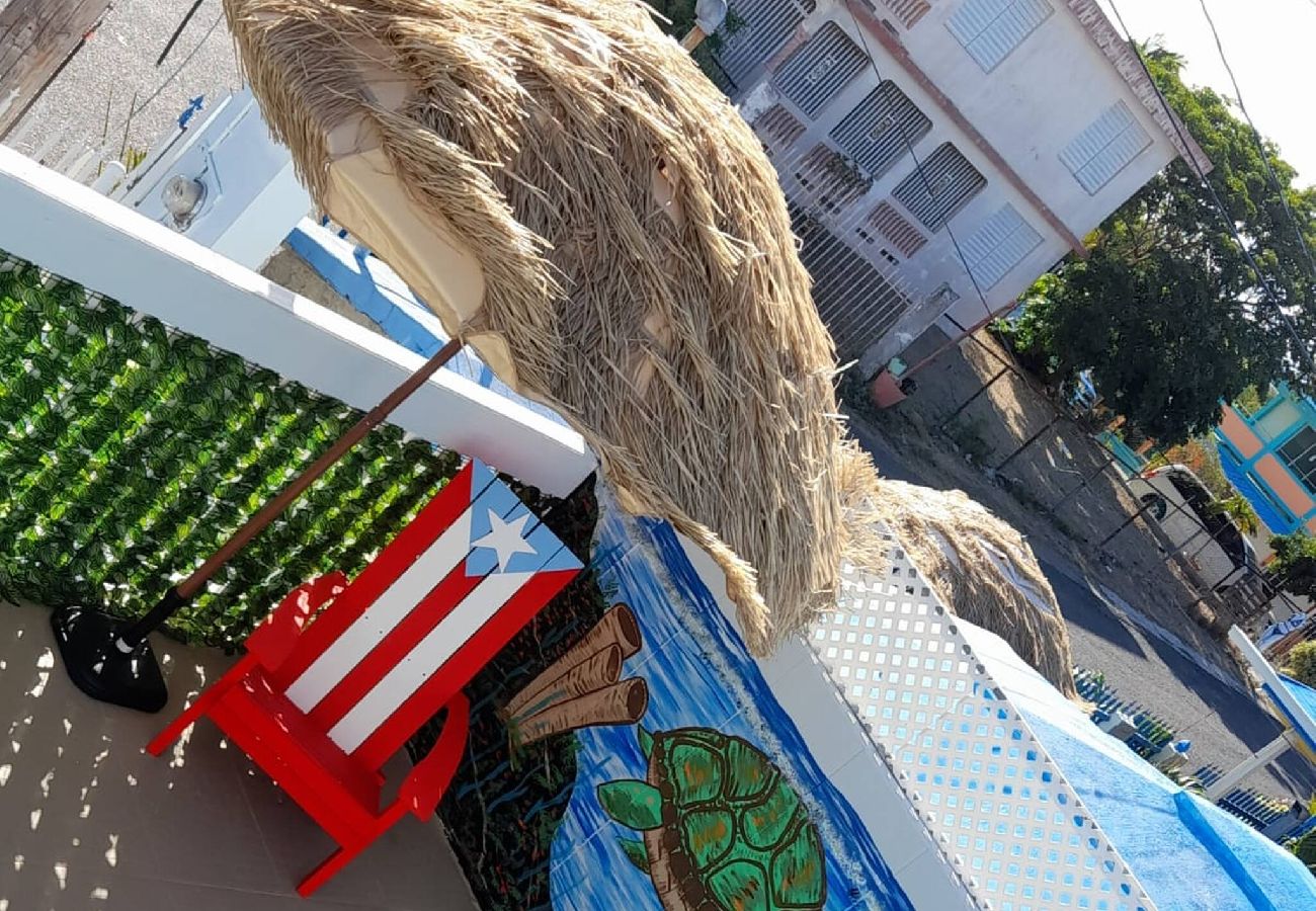 Apartamento en Guanica - Camina a la Playa | Piscinas | Billar | Apto. D 