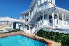 Apartamento en Guanica - Camina a la Playa | Piscinas | Billar | Apto. D 