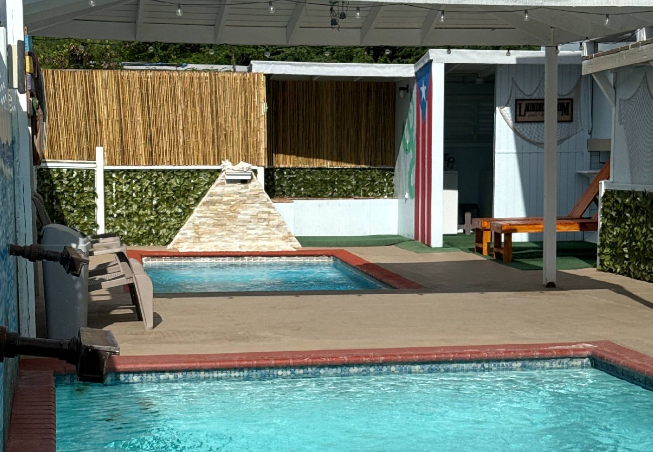 Apartamento en Guanica - 2 Pools · Solar · Playa Santa · Apto E 