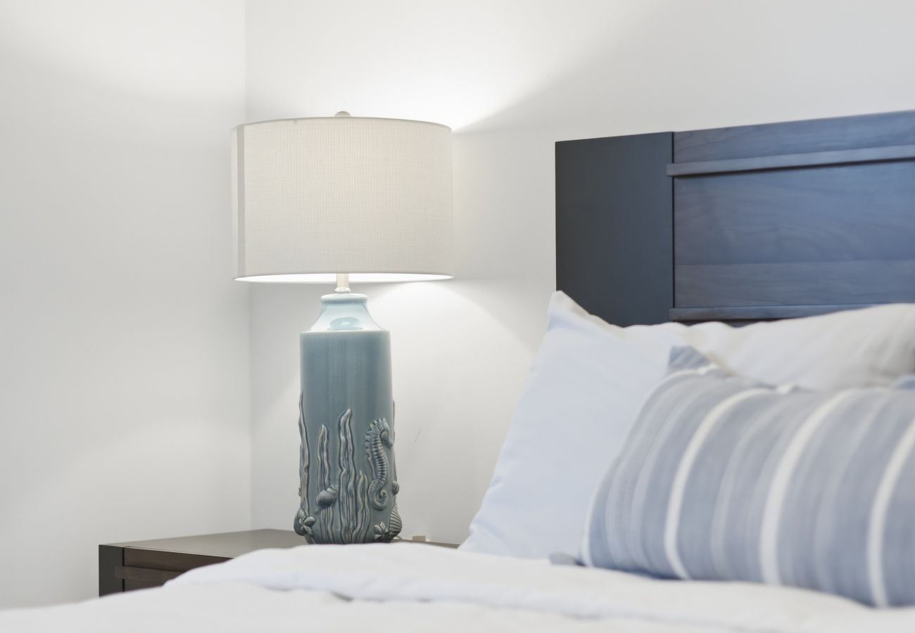 Apartamento en San Juan - Brisamare Apt 5 | 2BR | Pool, BBQ, Generator 