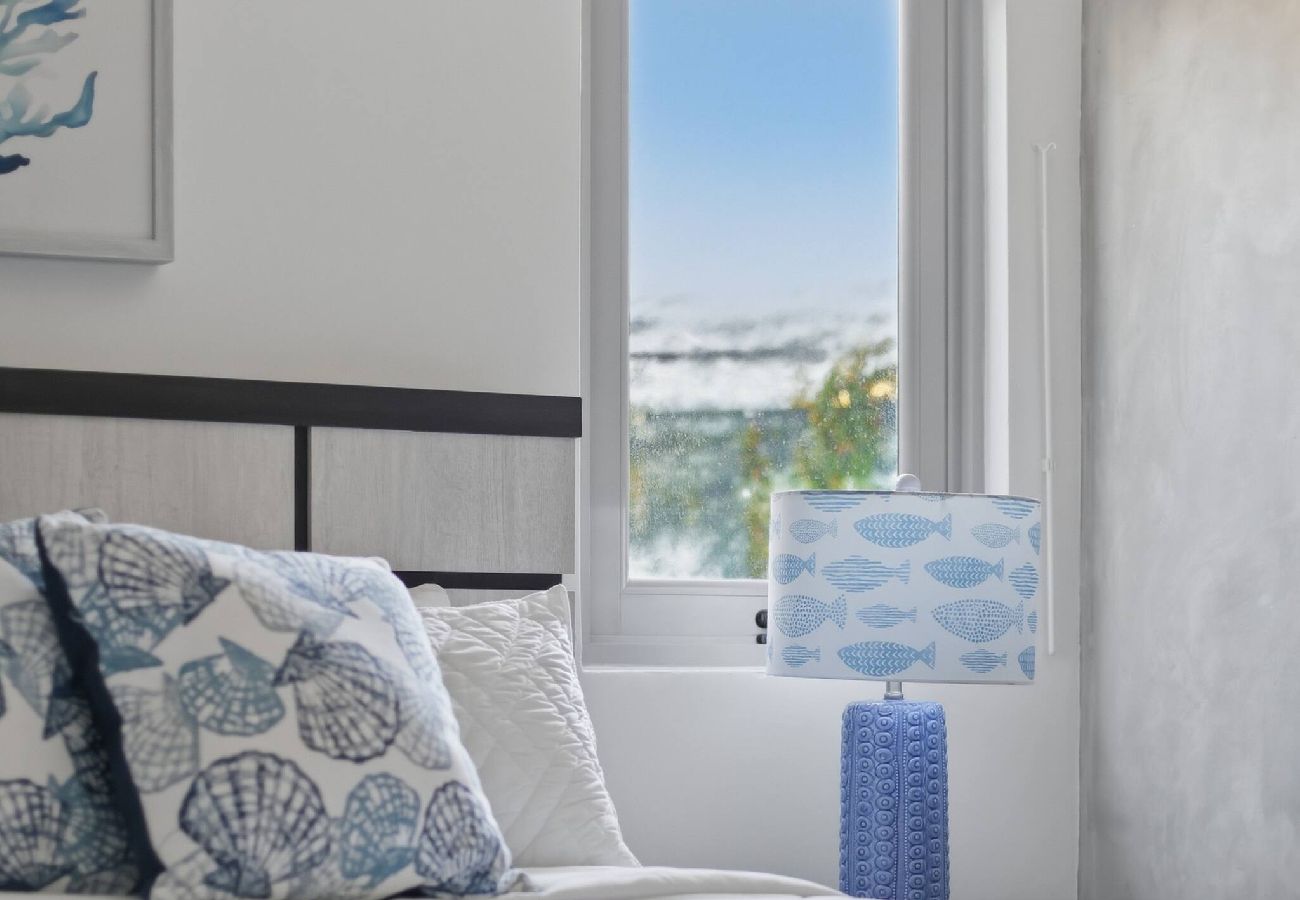 Apartamento en San Juan - Brisamare Apt 2 | 2BR | Pool, BBQ, Generator 