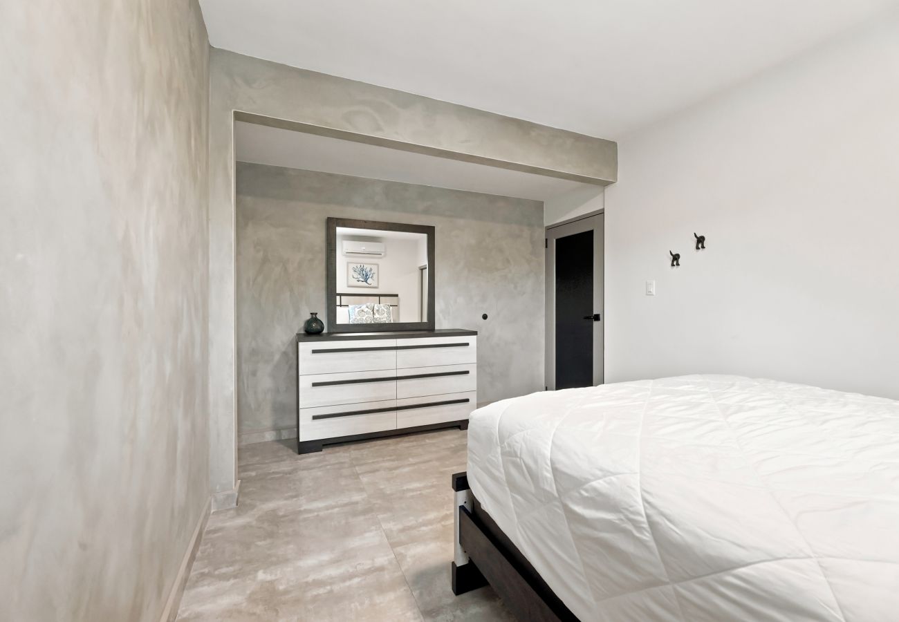 Apartamento en San Juan - Brisamare Apt 2 | 2BR | Pool, BBQ, Generator 