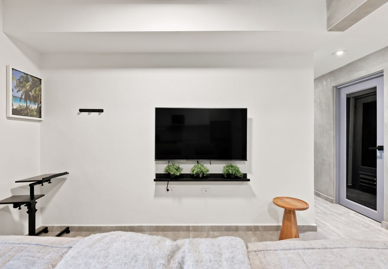 Apartamento en San Juan - Brisamare Apt 2 | 2BR | Pool, BBQ, Generator 