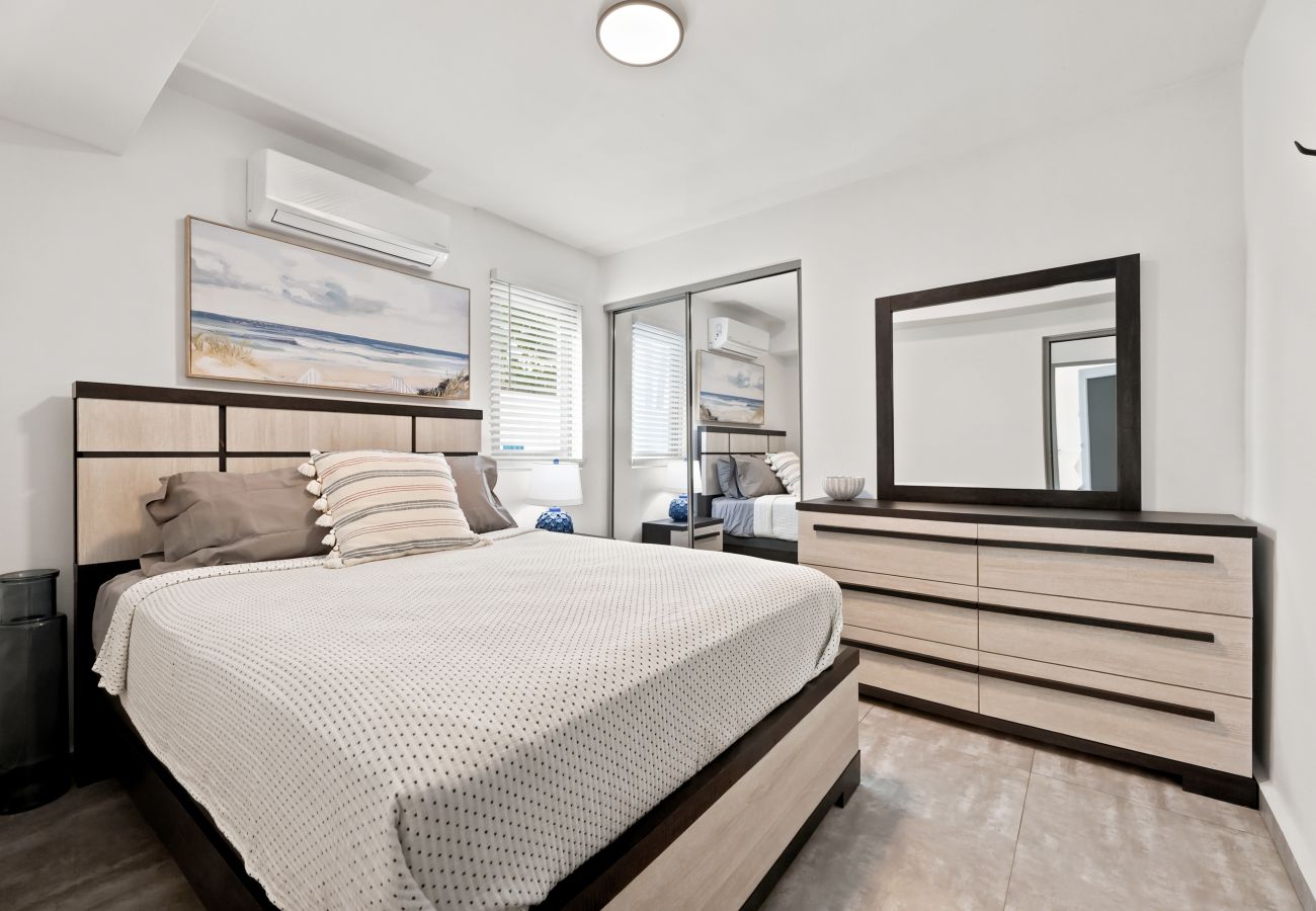 Apartamento en San Juan - Brisamare Apt 3 | 2BR | Pool, BBQ, Generator 