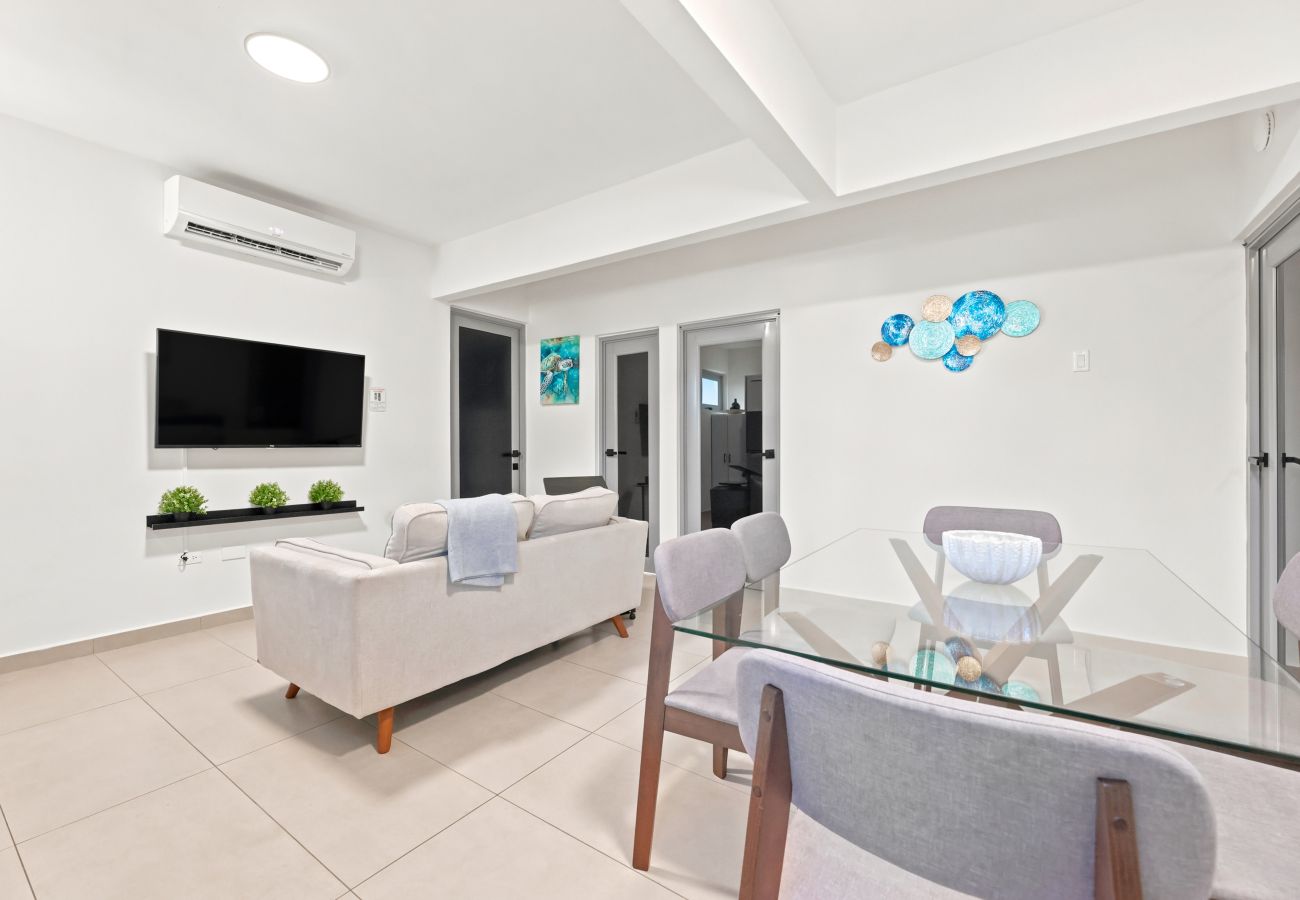 Apartamento en San Juan - Brisamare Collection | Pool | Sleeps 14