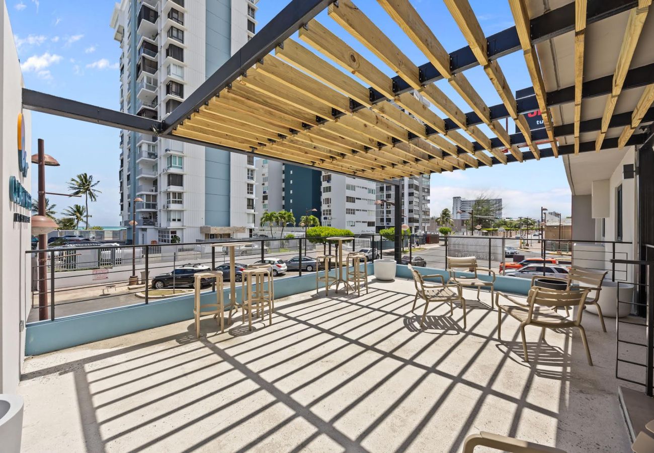 Alquiler por habitaciones en Carolina - Isla Verde Ocean Breeze | Luxury Beach Suites 1B