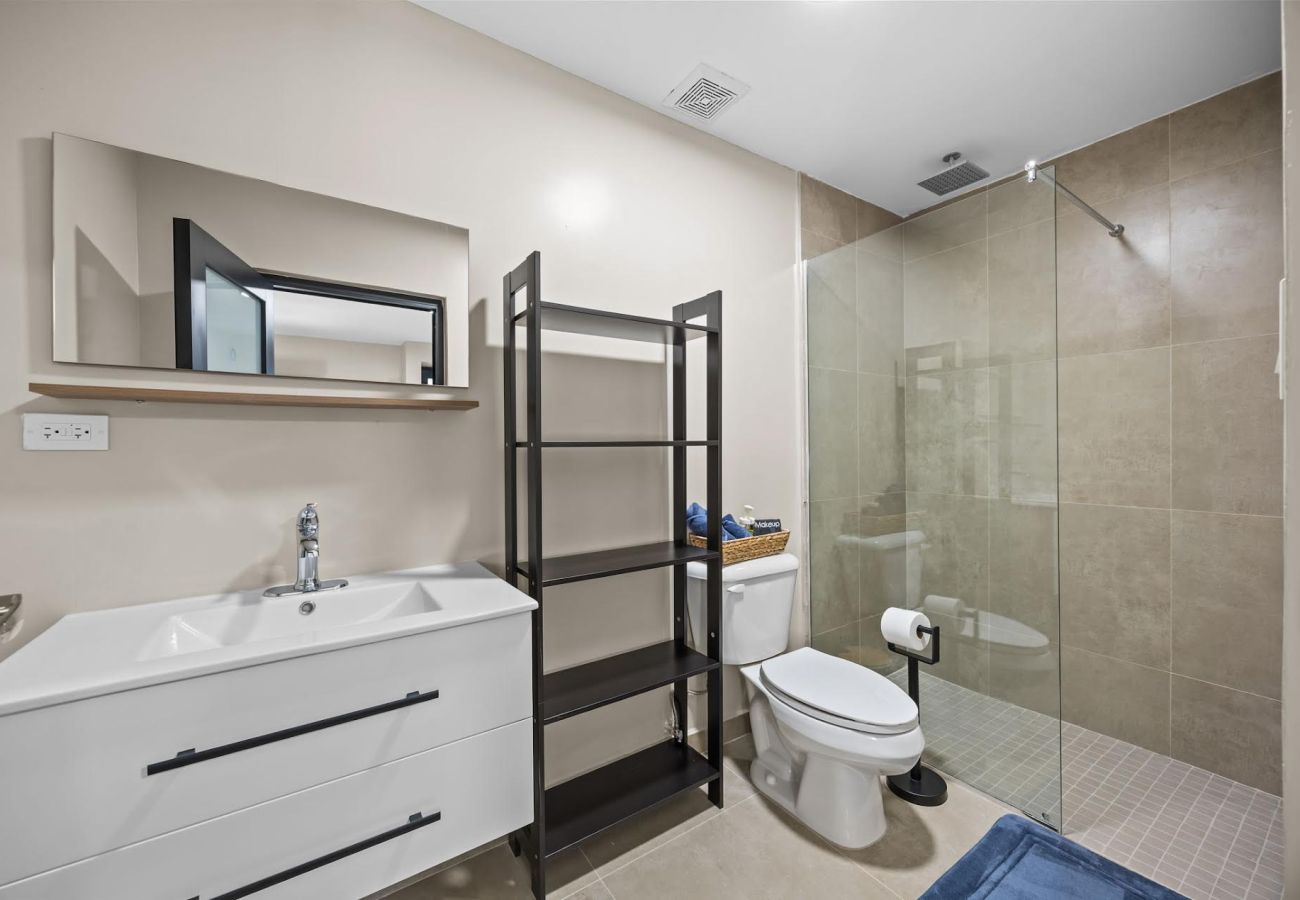 Alquiler por habitaciones en Carolina - Isla Verde Ocean Breeze | Luxury Beach Suites 1D