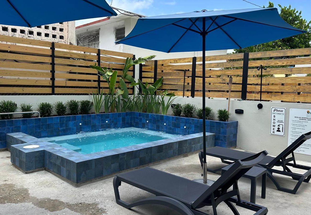 Alquiler por habitaciones en Carolina - Isla Verde Ocean Breeze | Luxury Beach Suites 1D