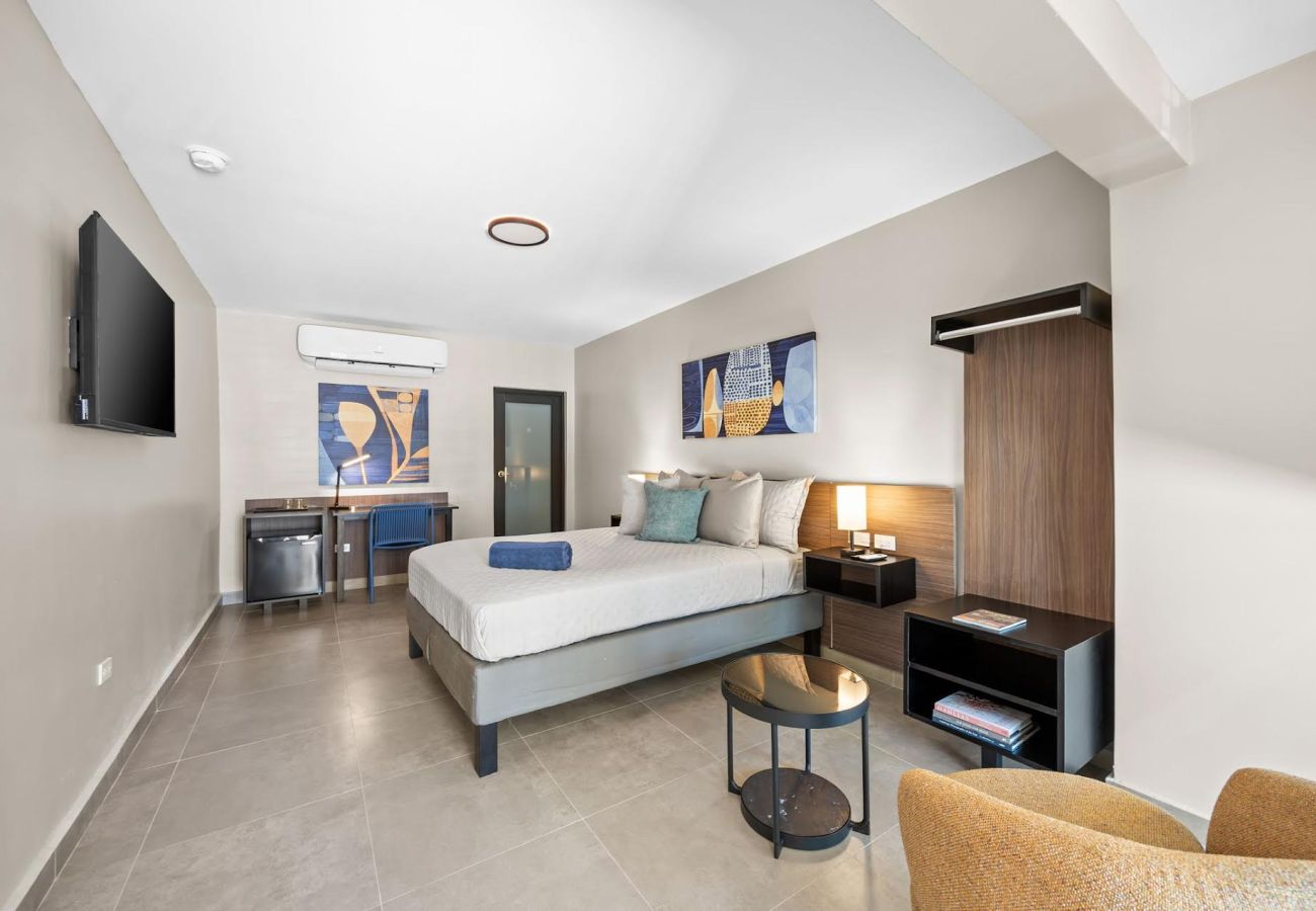 Alquiler por habitaciones en Carolina - Isla Verde Ocean Breeze | Luxury Beach Suites 1C