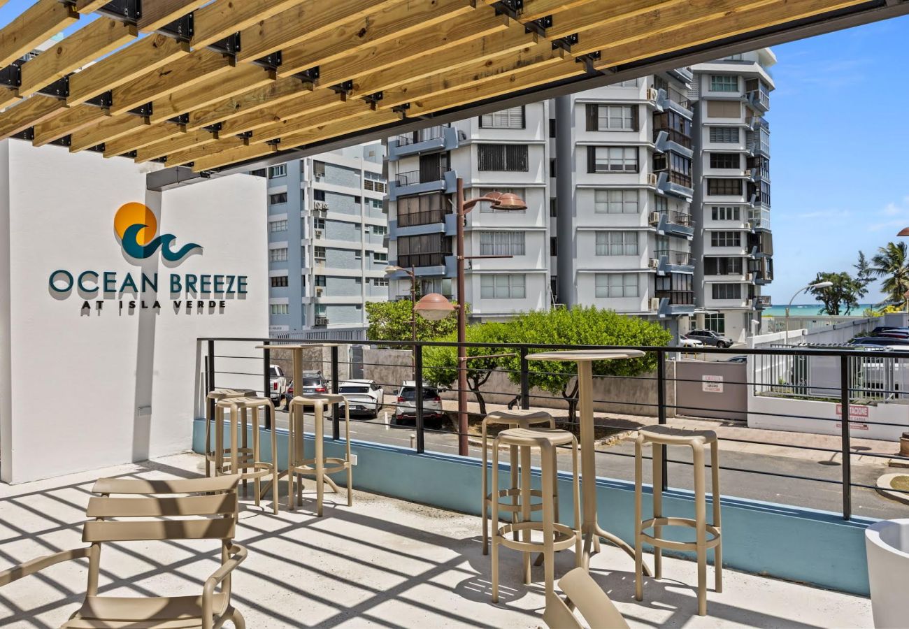 Alquiler por habitaciones en Carolina - Isla Verde Ocean Breeze | Luxury Beach Suites 2A