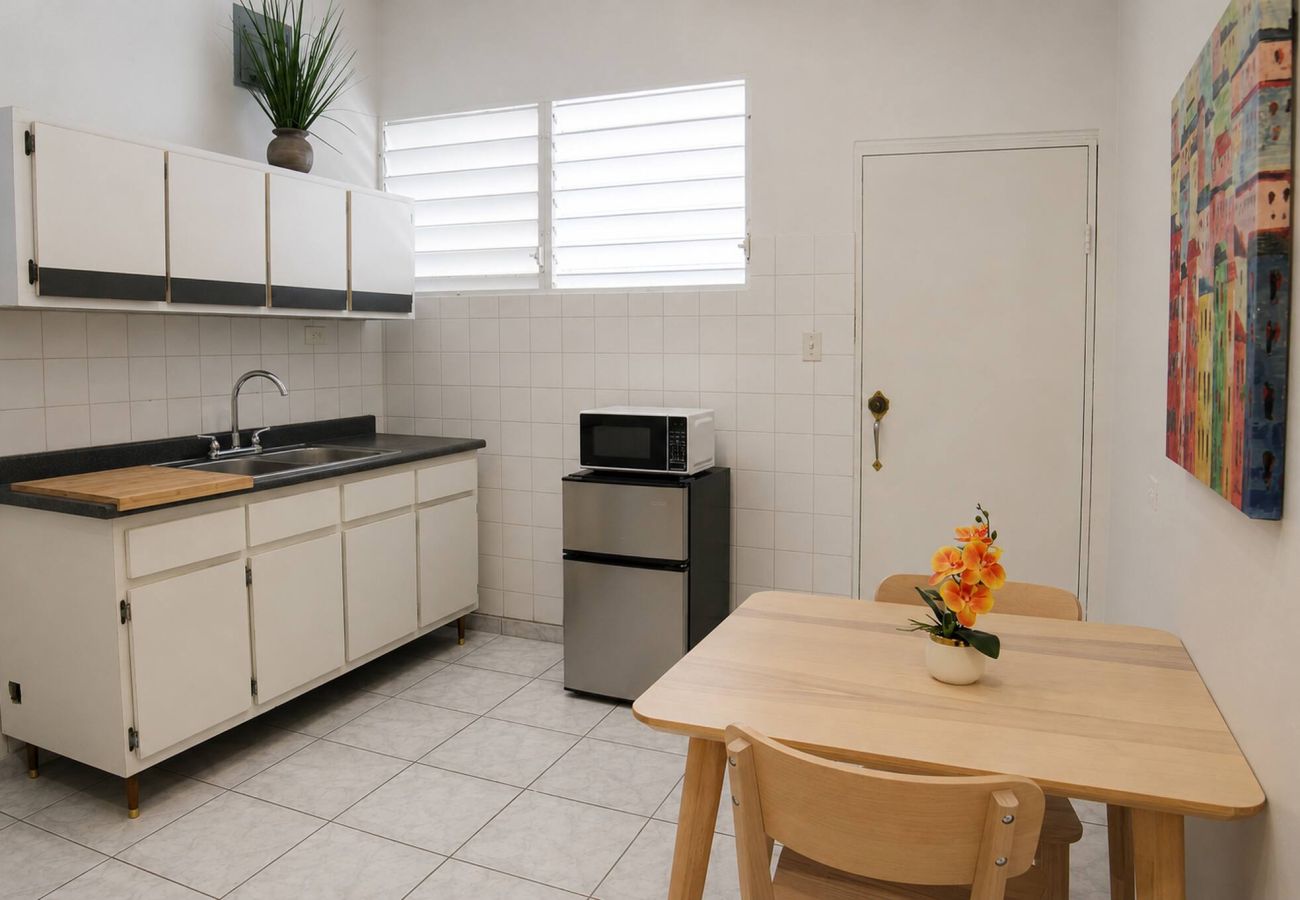 Apartamento en San Juan - Cozy 1br Minutes Walking from Escambron Beach 