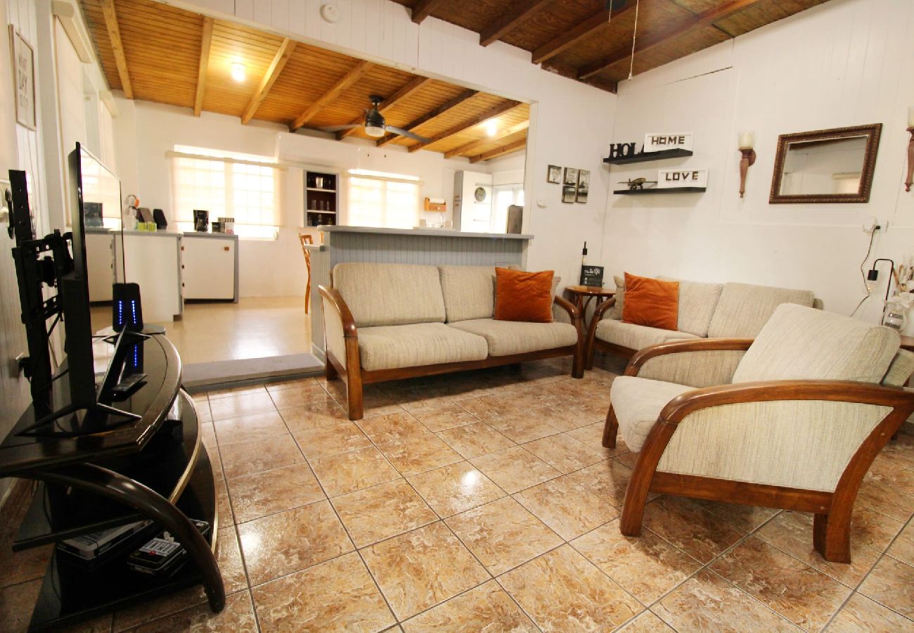 Casa en Rincon - Casa Isabel en Calvache Rincon PR para 6 personas. 