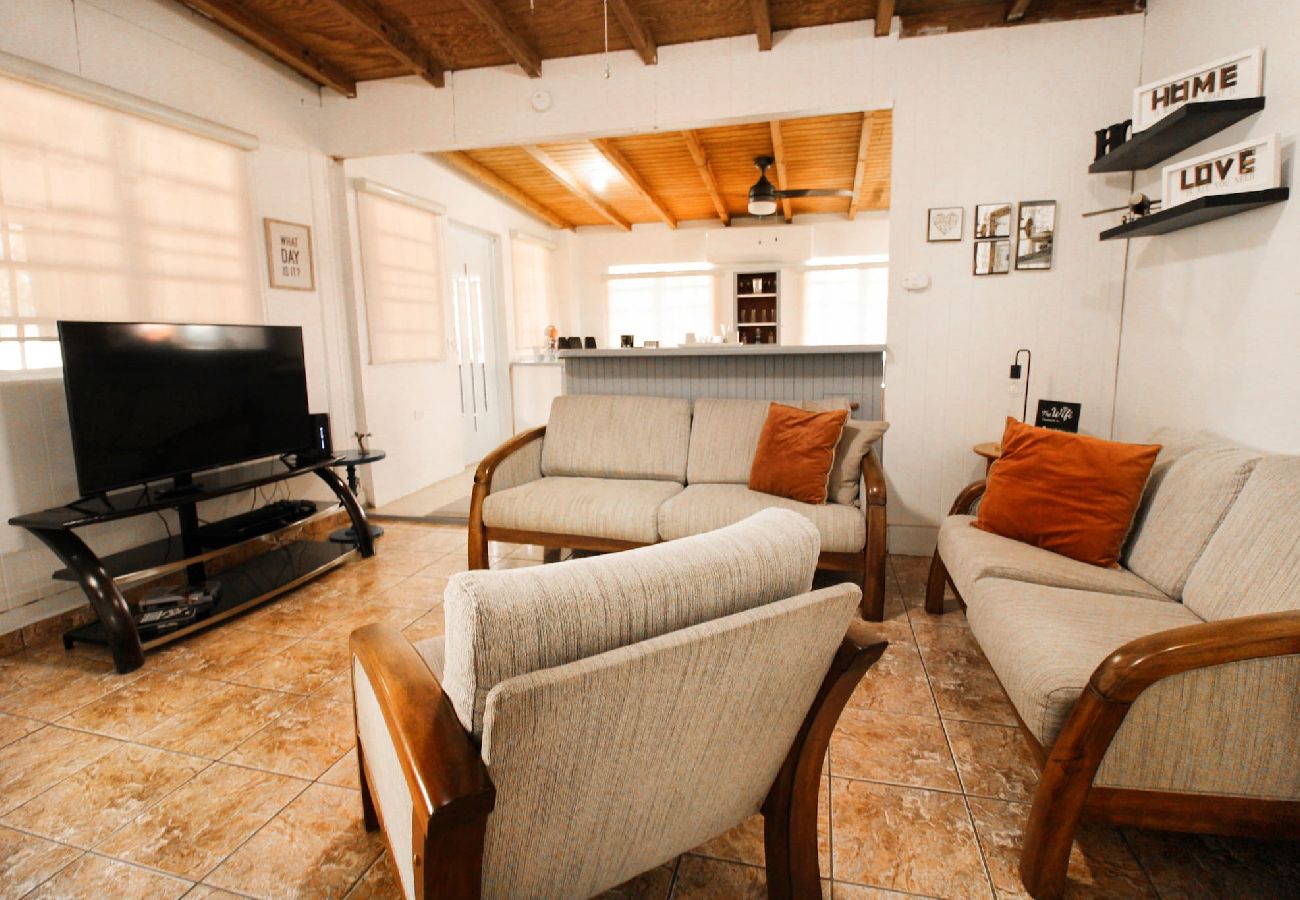 Casa en Rincon - Casa Isabel en Calvache Rincon PR para 6 personas. 