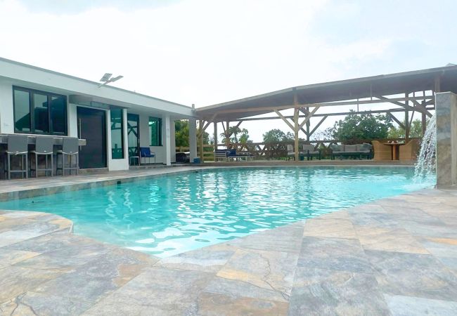 Casa en Río Grande - Casa Zarzal Mountain & Ocean Retreat