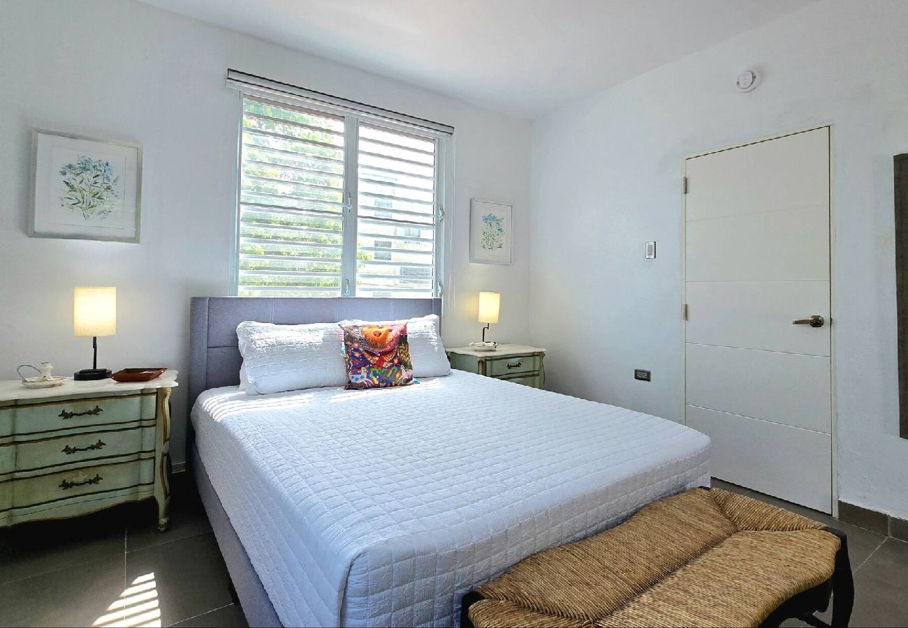 Casa en Arecibo - Arecibo - Casa, Cerca Playas, Laundry, Wifi, A/C 