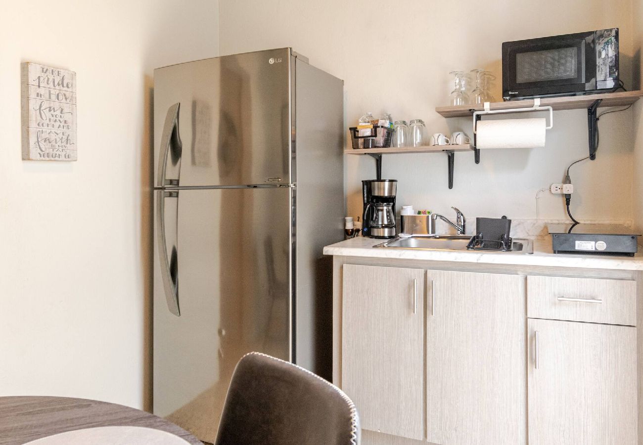 Apartamento en Trujillo Alto - Trujillo Alto - Free Parking, TV, A/Apto Familiar ·  · Parking Gratis, Wi-Fi,