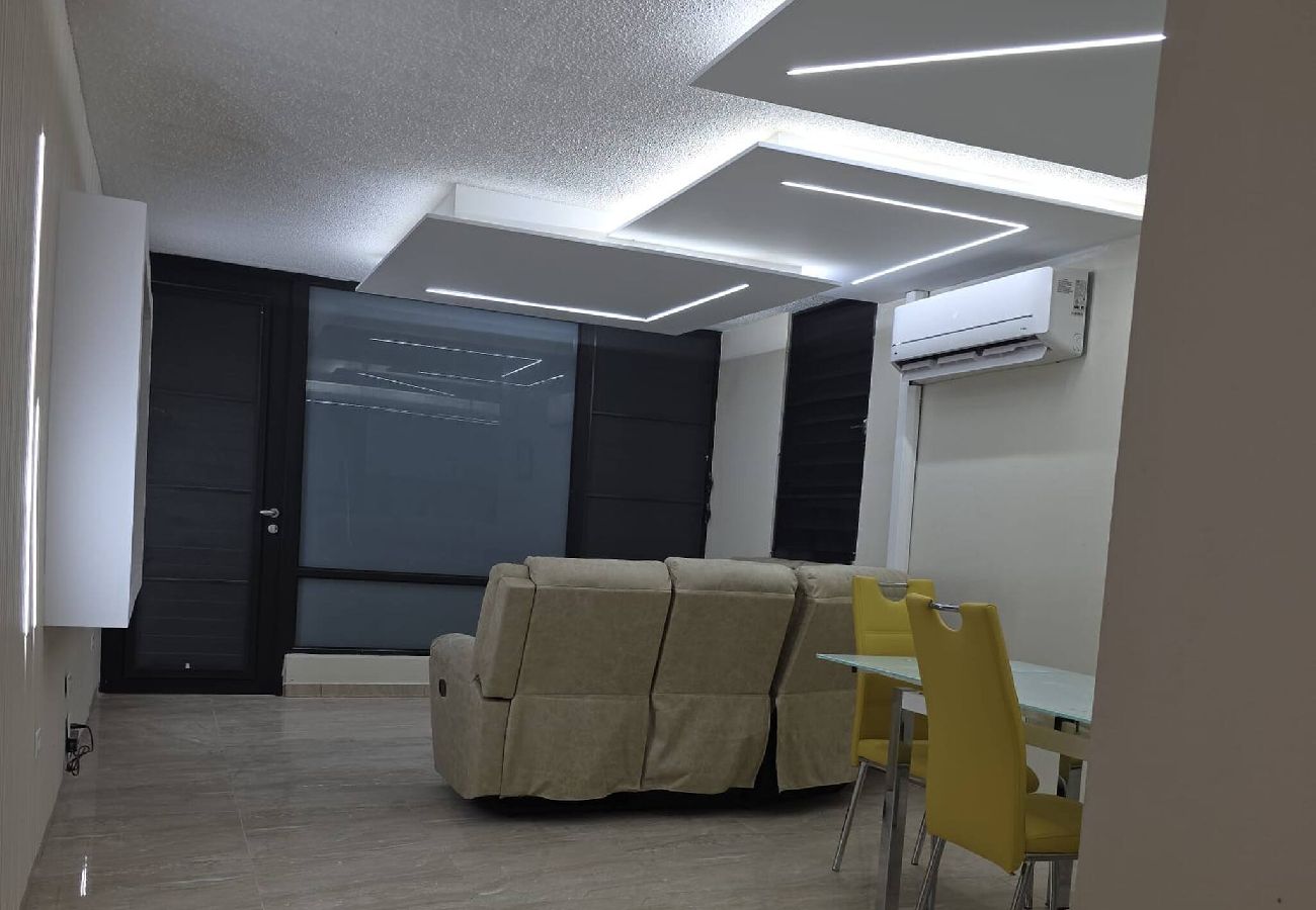 Residencial en Fajardo - Frente a Marina en Fajardo 