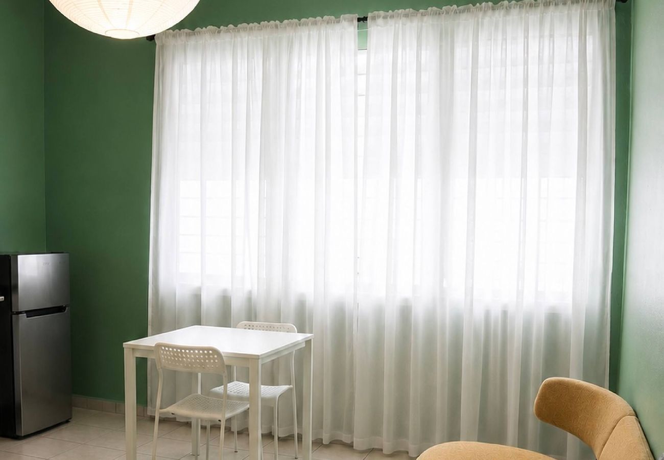 Apartamento en San Juan -  Charming 1 BR Walking Distance to Escambron Beach 