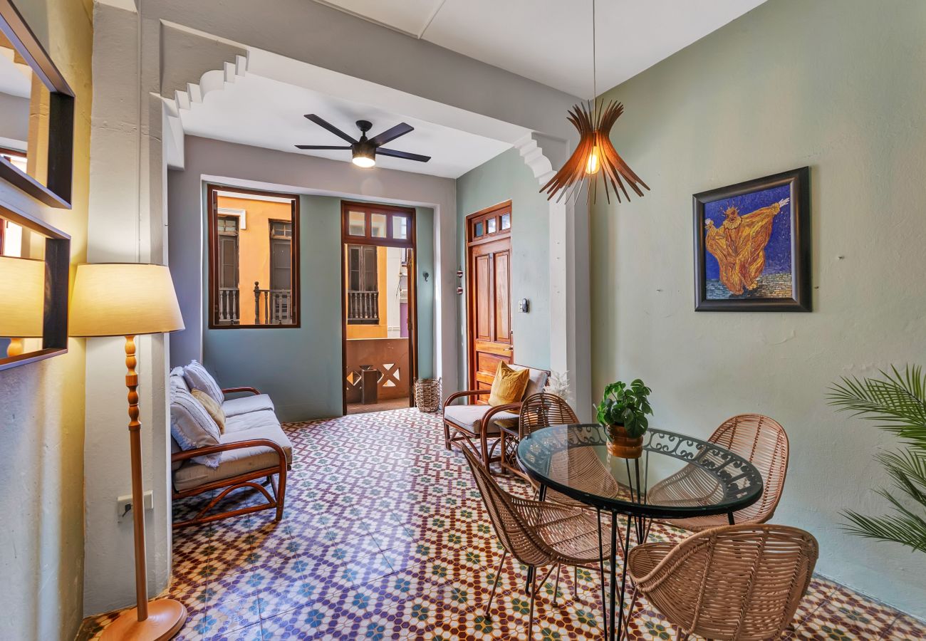 Apartamento en San Juan - San Cristóbal View | 2BR in Old San Juan