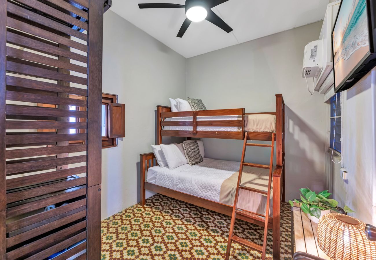 Apartamento en San Juan - San Cristóbal View | 2BR in Old San Juan