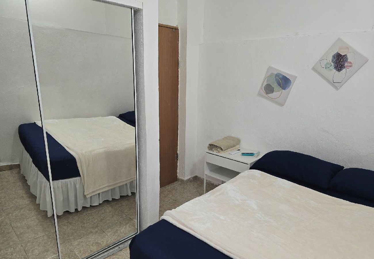 Casa en San Juan - Pequeño apartamento/Estudio 2 San Juan 