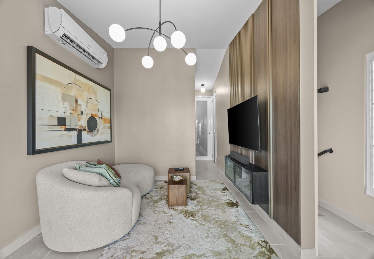 Casa adosada en Dorado - Cozy & Spacious Dorado Townhouse