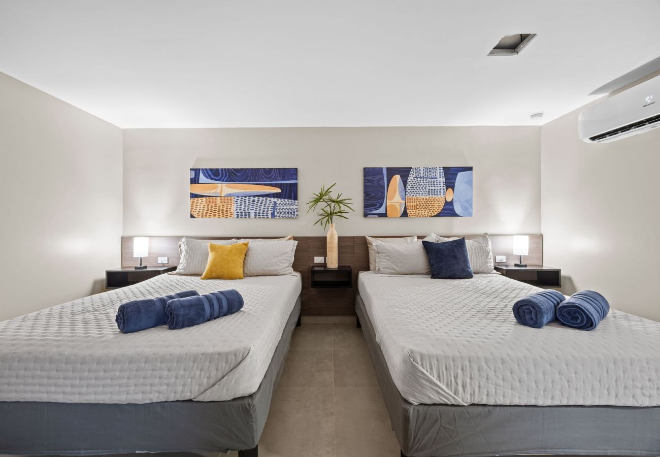Apartamento en Carolina - Isla Verde Ocean Breeze | Private Penthouse Suite