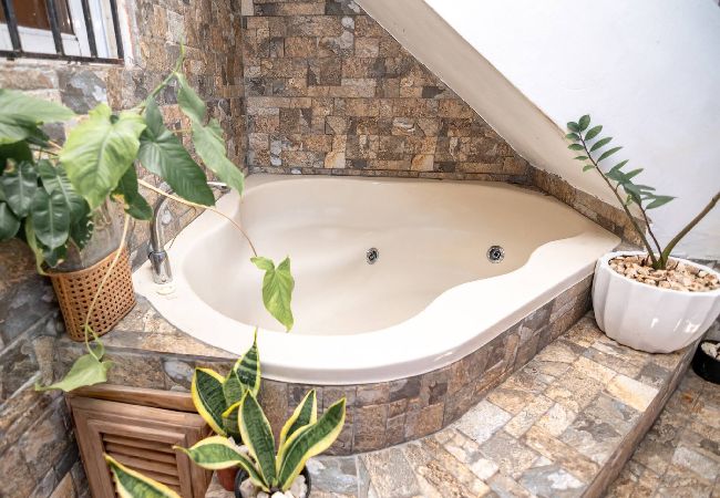 Apartamento en Puerto Plata - 2BR | Jacuzzi | Terraza | Centrico y Moderno 