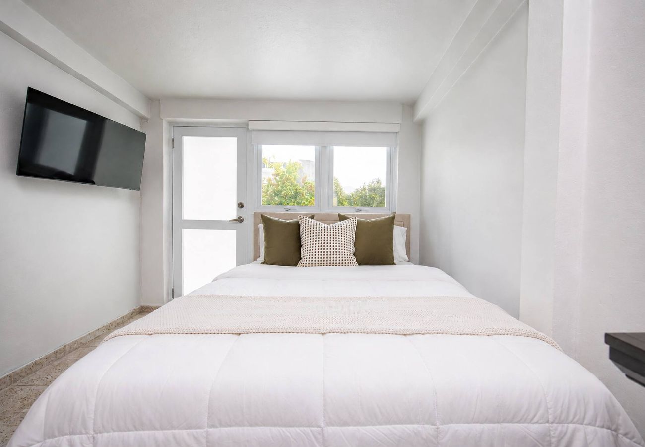 Apartamento en San Juan - Cozy Studio Steps from La Cerra 