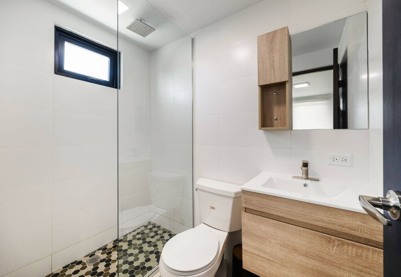 Apartamento en Carolina - Isla Verde Ocean View |  Entire 2nd Floor Suite & Private Penthouse Suite