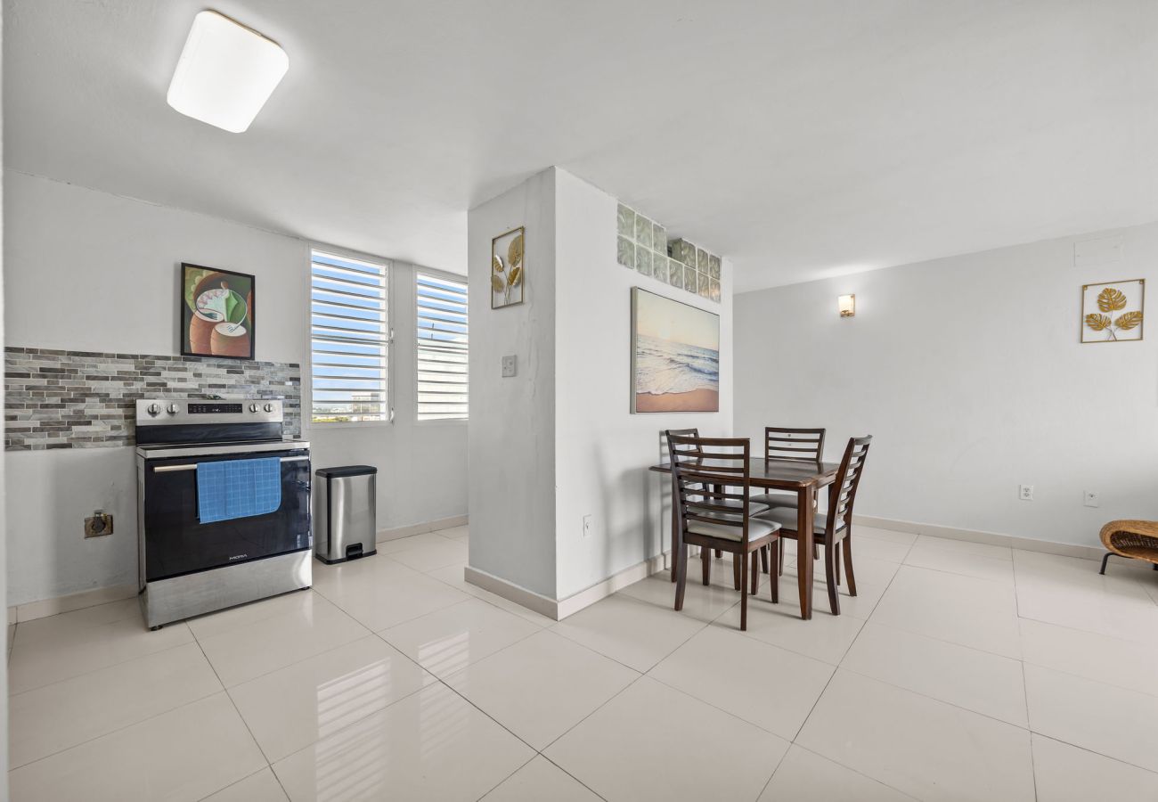 Residencial en Hato Rey - 3BR Condo w/ Gym & Balcony – Hato Rey, San Juan