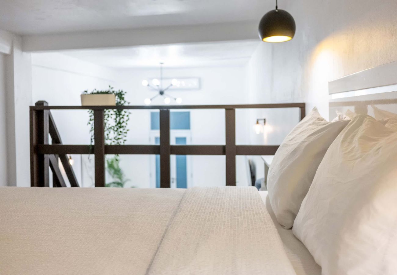 Apartamento en San Juan - Elokut 1 - Trendy Loft Steps from Old San Juan and Escambron Beach