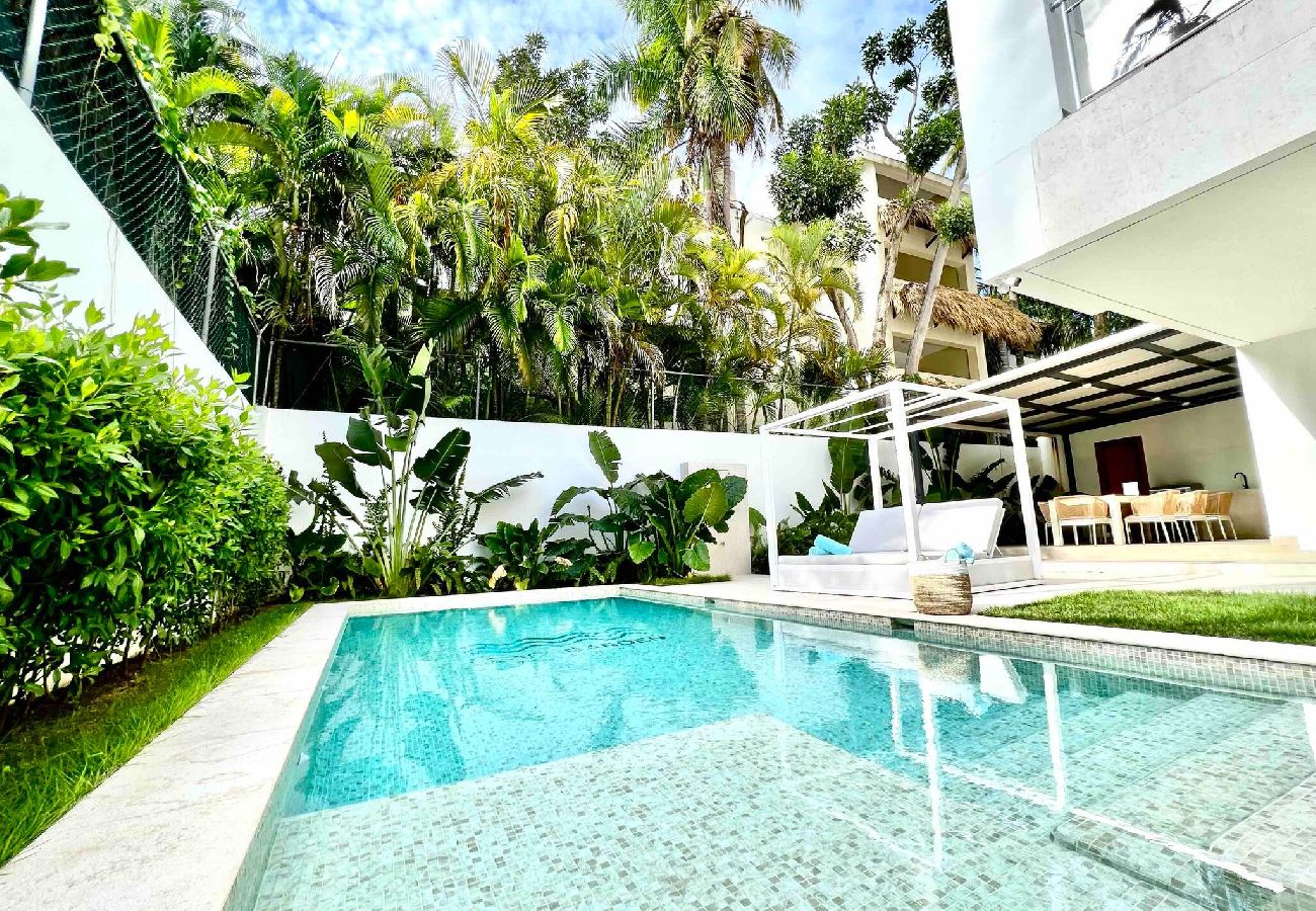 Residencial en Punta Cana - Amazing beach Apt with private Pool on the Terrace 