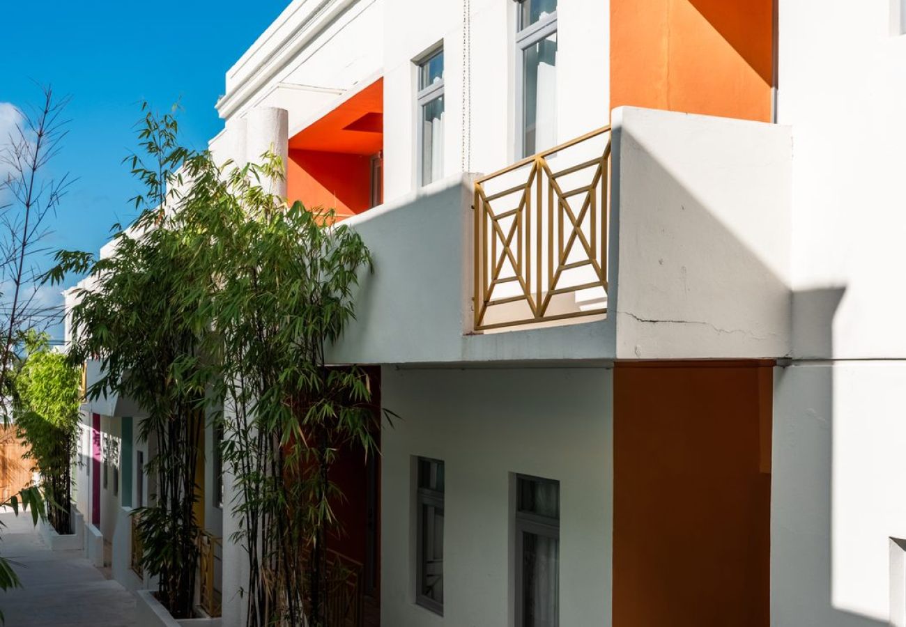 Alquiler por habitaciones en San Juan - Loft Suite with 2 beds, steps from Old San Juan