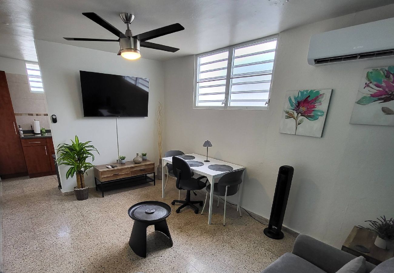 Apartamento en Carolina - Apartamento en Carolina, Cisterna y Placas Solares 