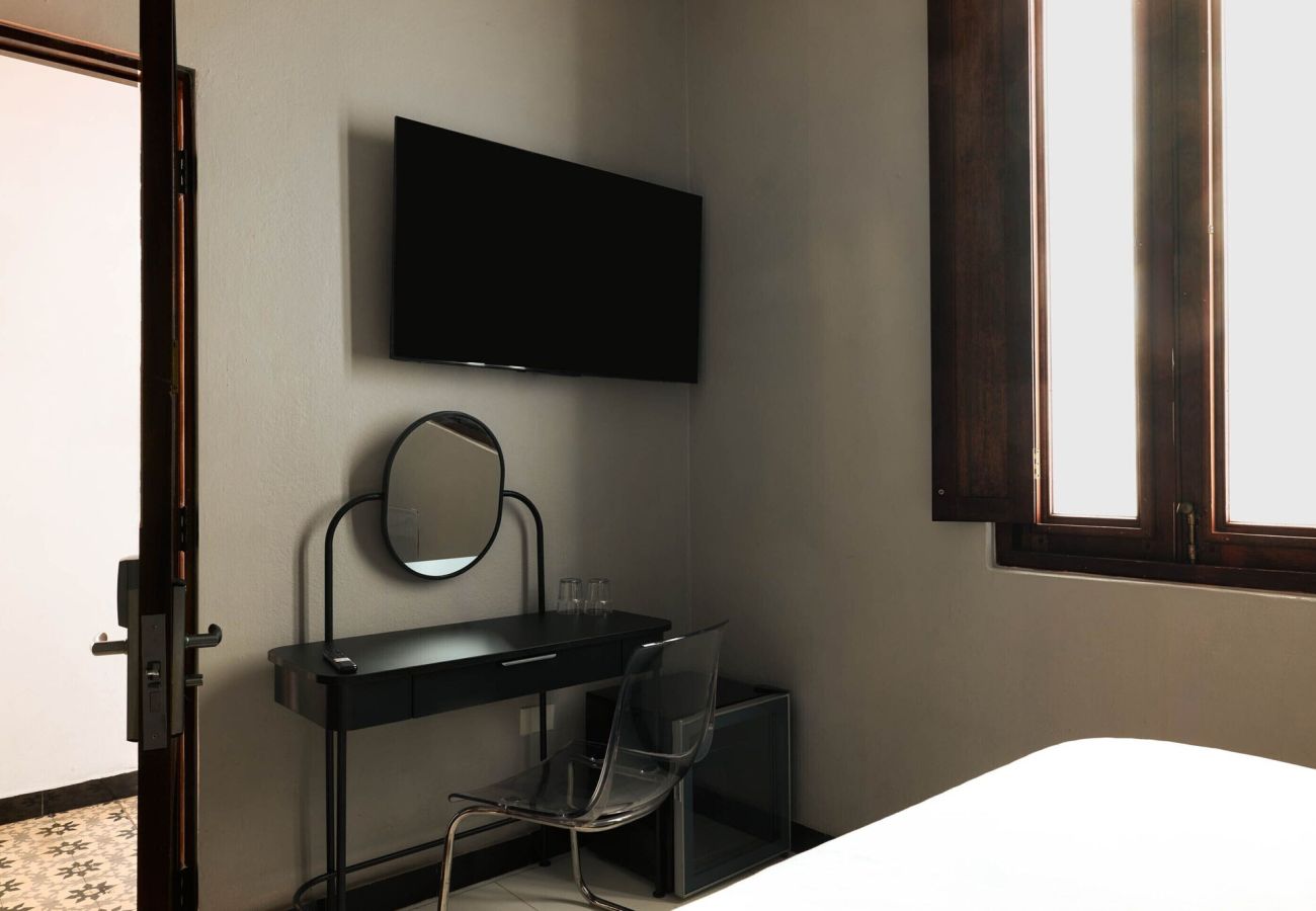 Alquiler por habitaciones en San Juan - El Colonial, Queen Interior, Old San Juan