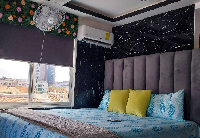 Apartamento en Santo Domingo Este - Suite King con Acceso a Jacuzzi en Terraza