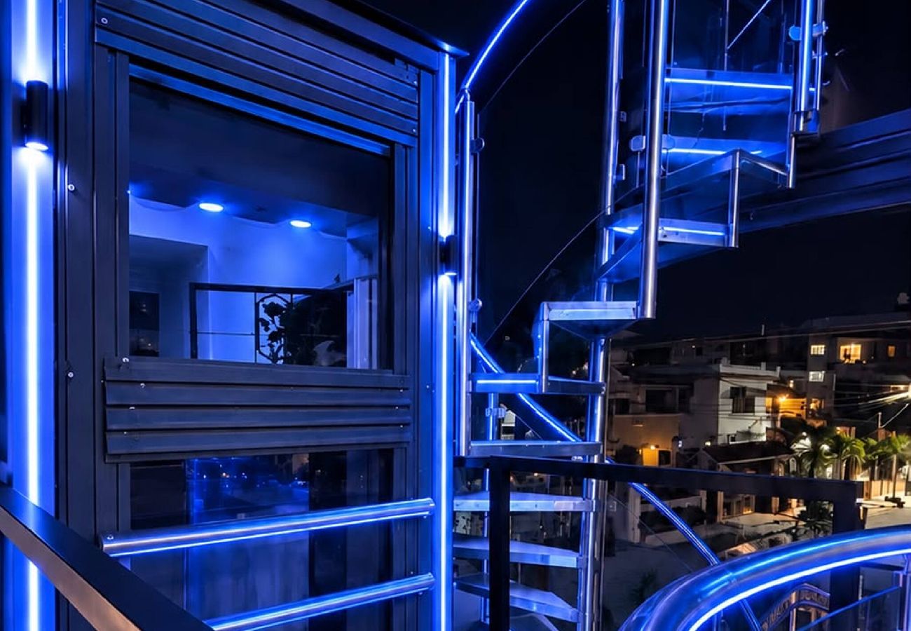 Apartamento en Santo Domingo Este - Suite Moderna 1HB con acceso a Jacuzzi
