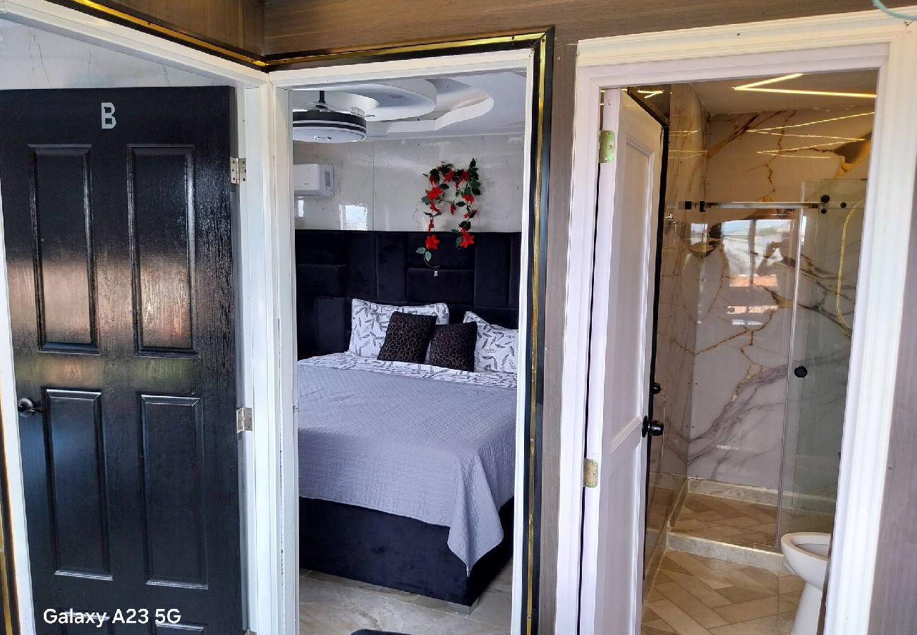 Apartamento en Santo Domingo Este - Apto de 2 H con Vistas Panoramicas y Acceso a Jacuzzi