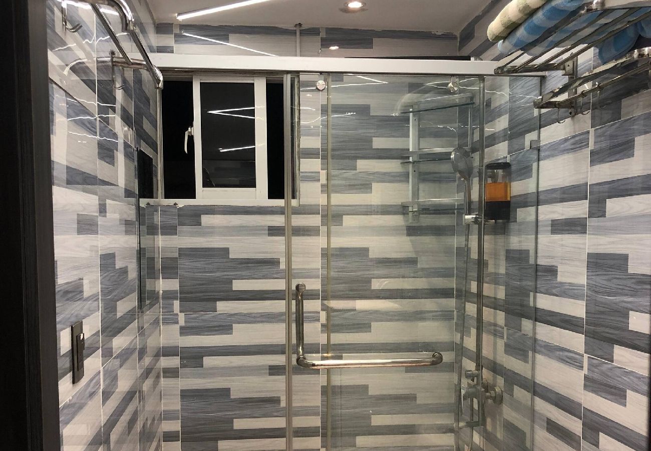 Apartamento en Santo Domingo Este - Apto Contemporaneo de 1 HB con Acceso a Jacuzzi