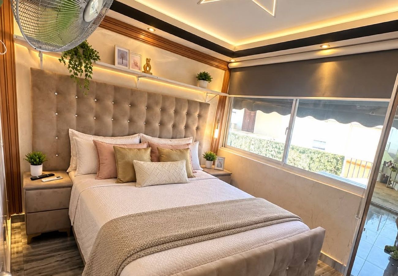 Apartamento en Santo Domingo Este - Apto Contemporaneo de 1 HB con Acceso a Jacuzzi