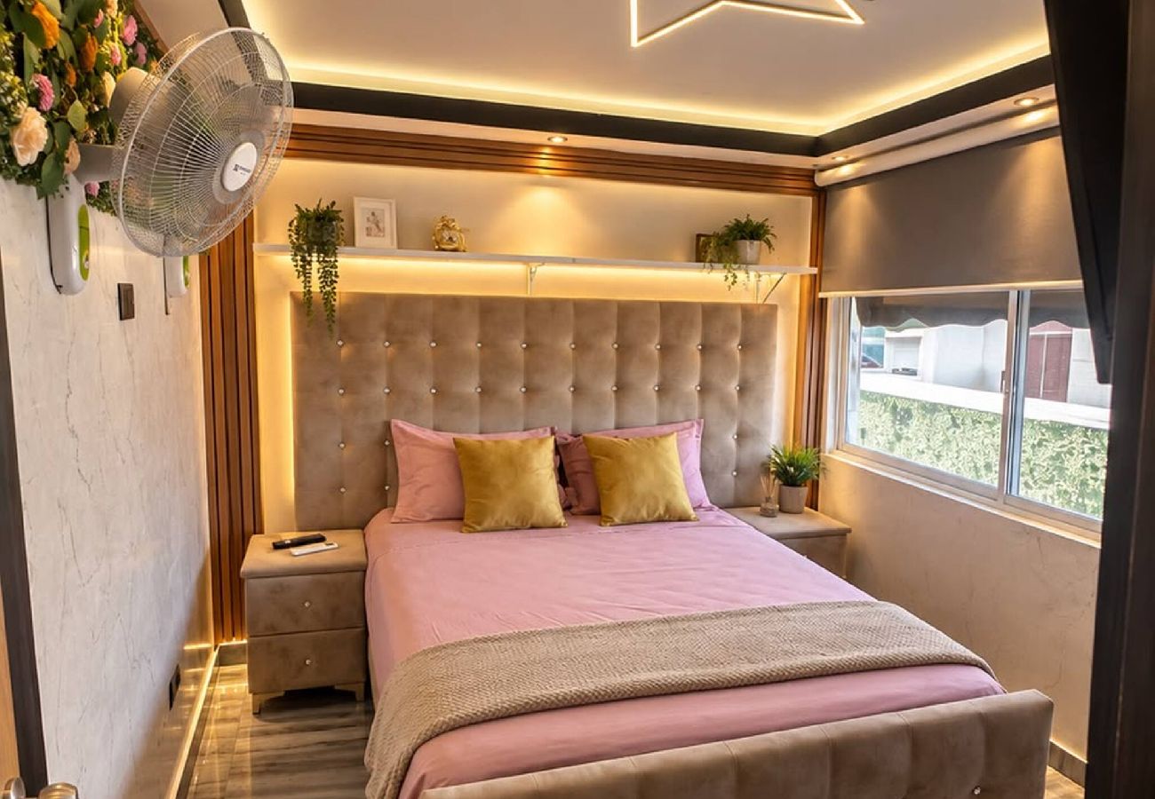 Apartamento en Santo Domingo Este - Apto Contemporaneo de 1 HB con Acceso a Jacuzzi