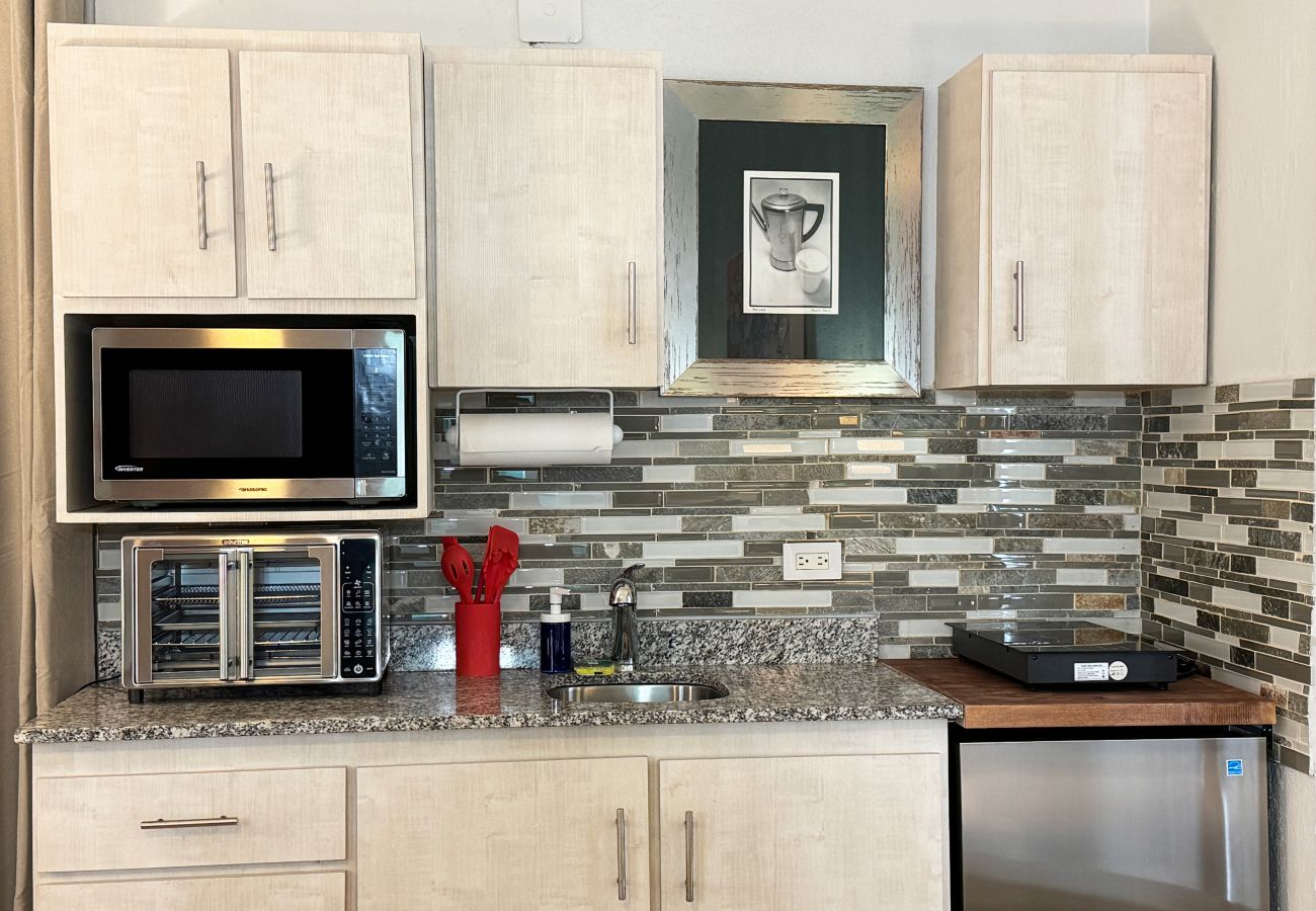 Apartment in San Juan - Condado Group Stay | Large 4-BR Near Everything