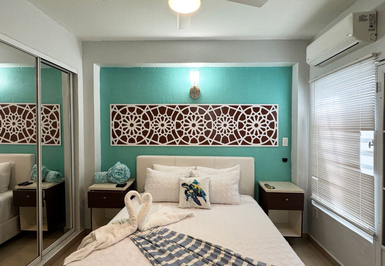 Apartment in San Juan - Condado Escape | Updated 1BR/1BA, Walk to Beach