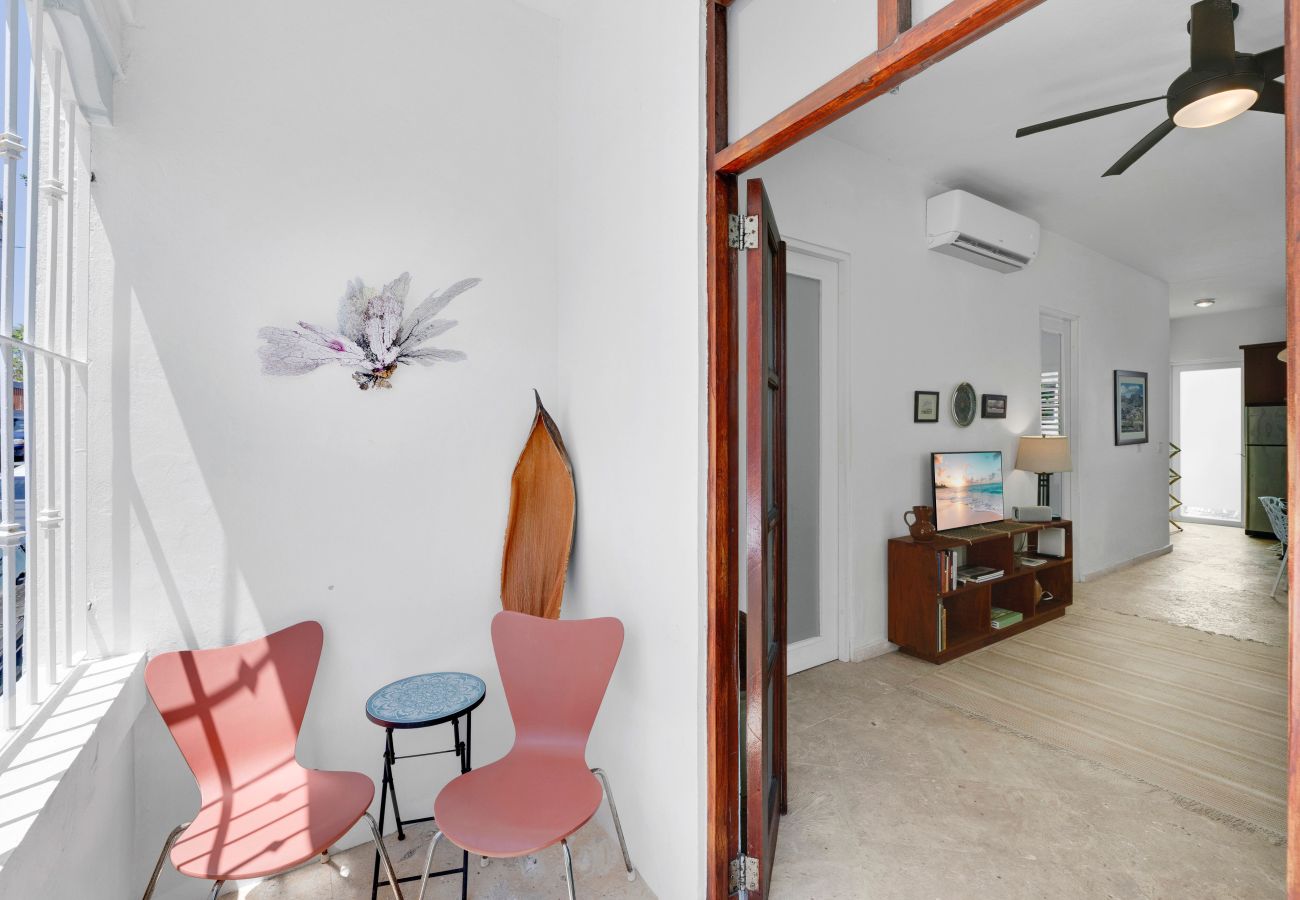 Apartment in San Juan - 2BR Near Beach & Old San Juan • Patio • Sleeps 4