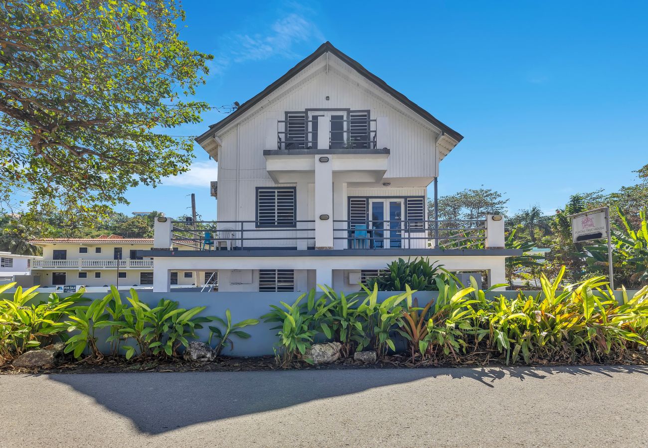 Studio in Rincon - Sandy Beach Studio • Private Terrace & Parking • Walk to Surf