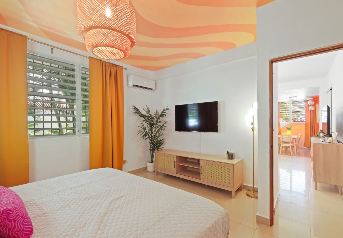 Apartment in Santurce - Isla Verde Retreats - 2 Stylish Homes by the Ocean