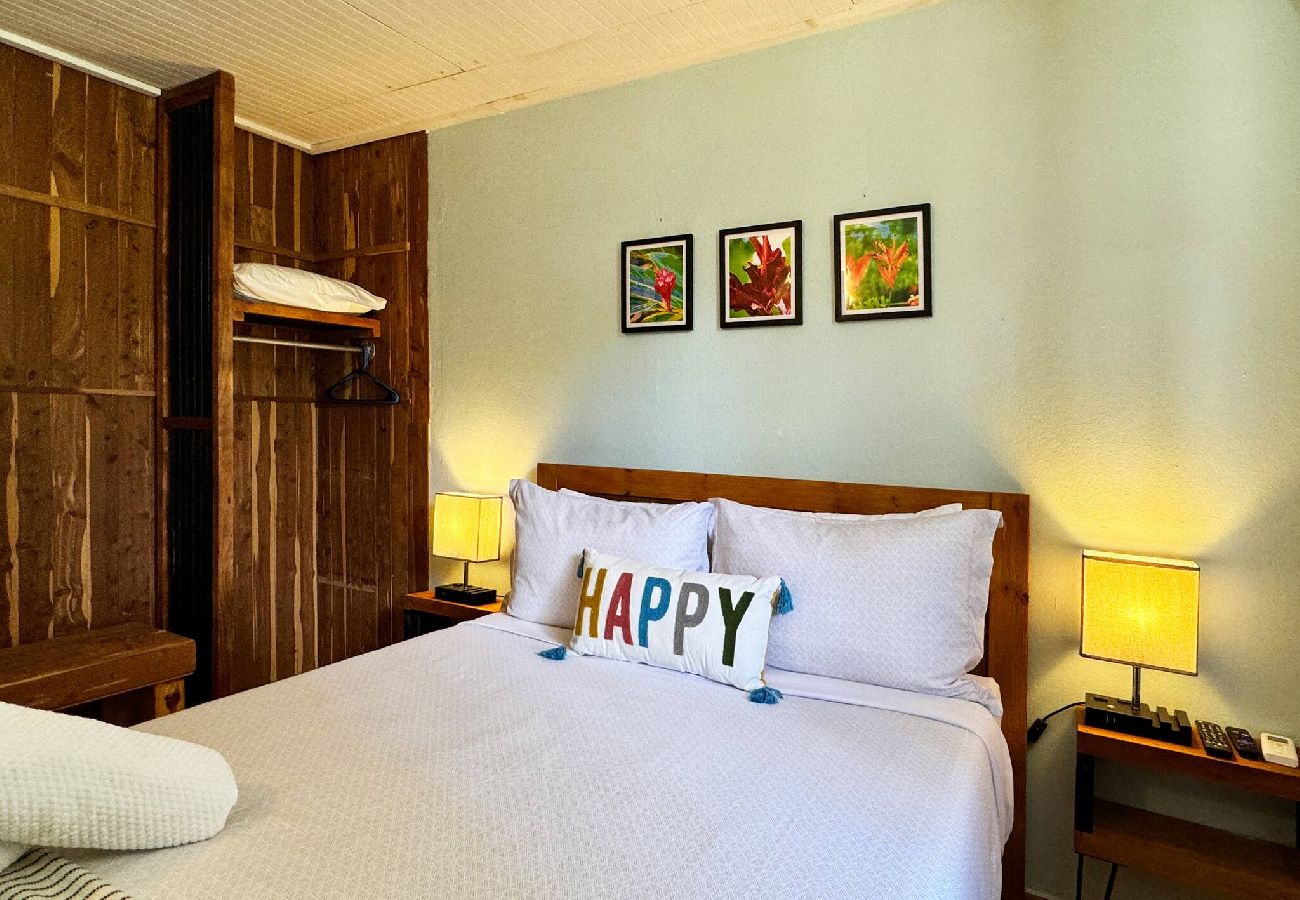 House in Río Grande - Rainforest View 4 bed 3 bath Hot Tub - Generator 