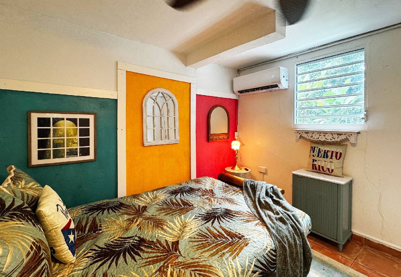 House in Río Grande - Rainforest View 4 bed 3 bath Hot Tub - Generator 